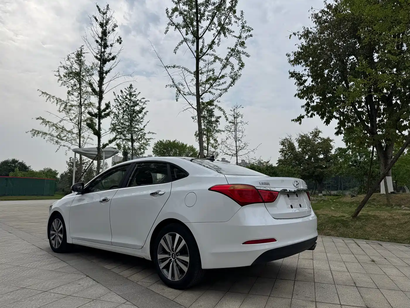 Hyundai Mistra 2016 1.6T Automatic Smart GLS фото 9