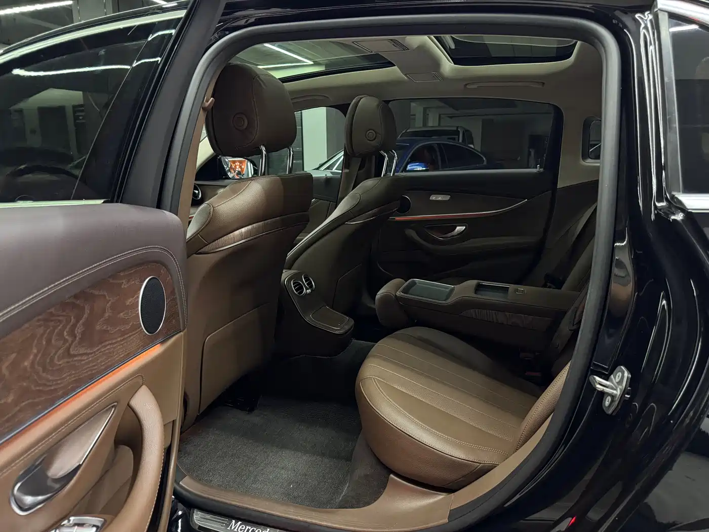 Mercedes-Benz E-Class 2021 Facelift E 300 L Sport Fashion фото 10