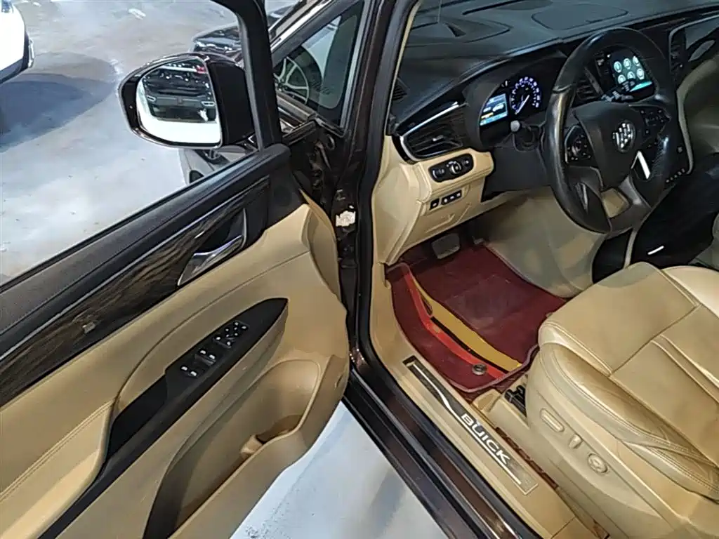Buick GL8 2017 ES 28T Flagship China V фото 16
