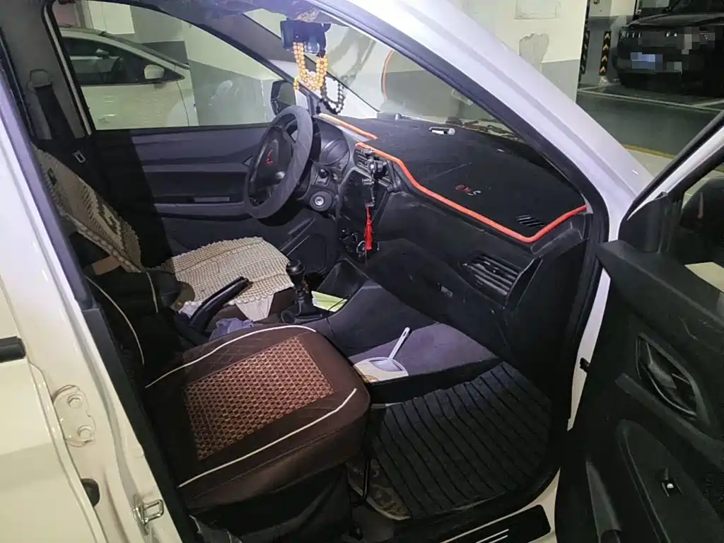 Wuling Motors Wuling Hongguang 2024 2021 1.5L S Basic LAR