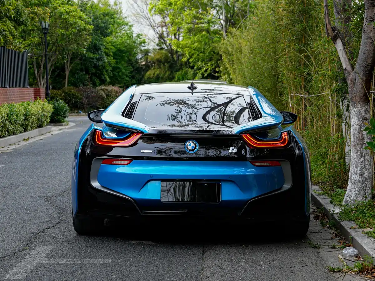 BMW i8 2014 Standard фото 4