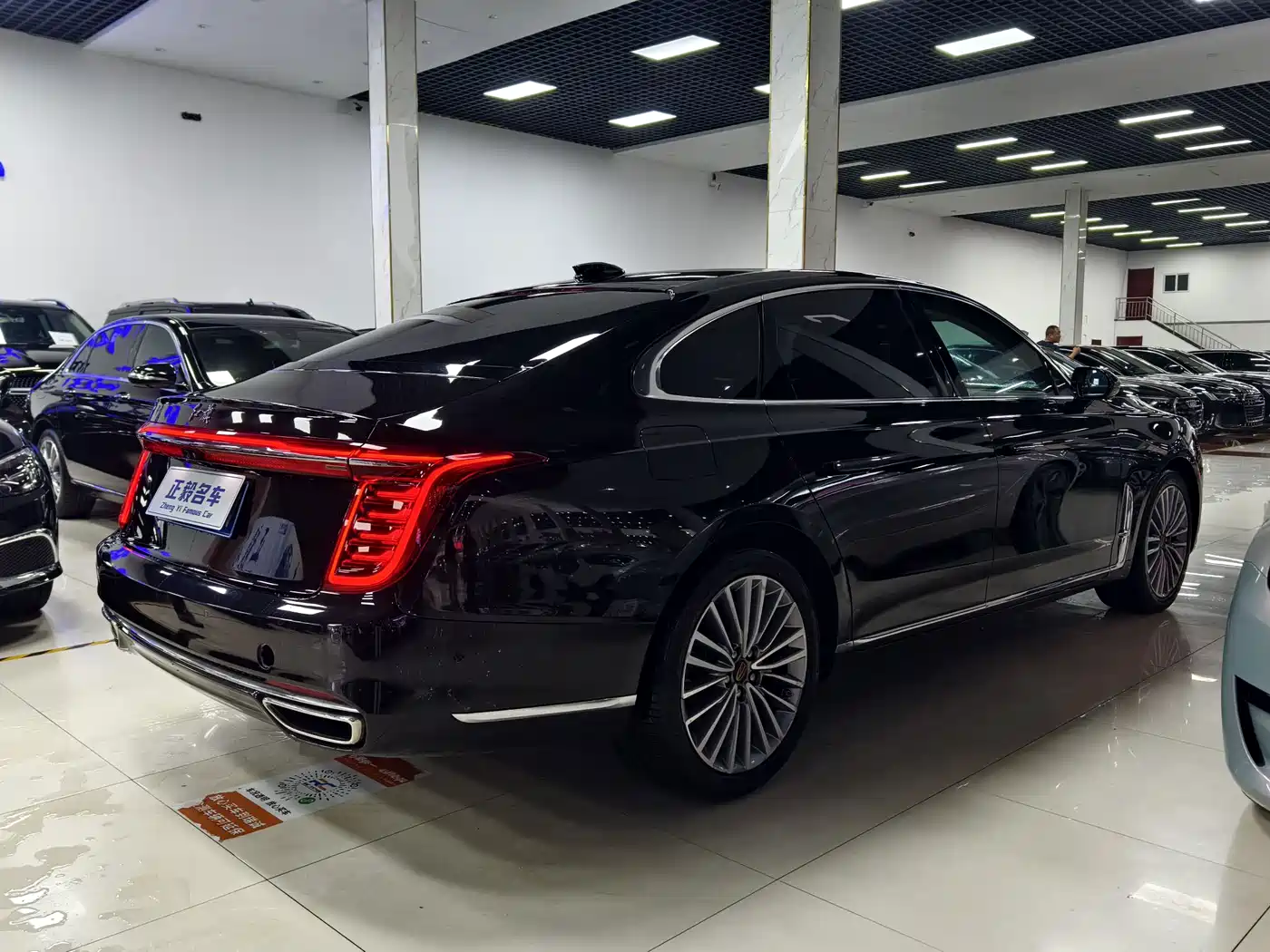 Hongqi H9 2020 Facelift 2.0T Smart Connect Flagship фото 18