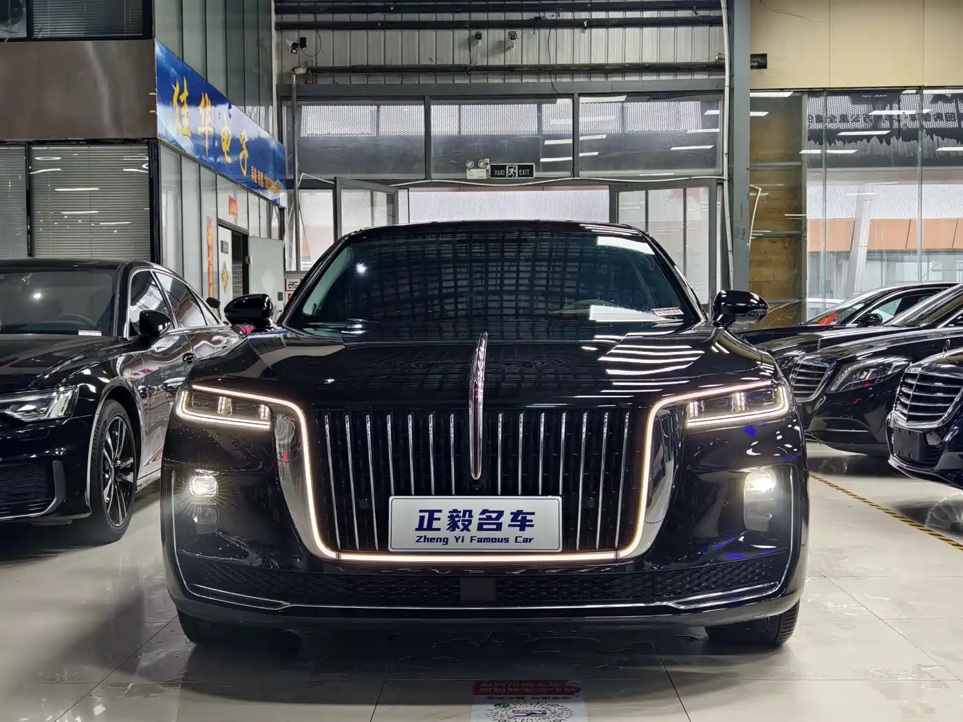 Hongqi H9 2020 Facelift 2.0T Smart Connect Flagship фото 2