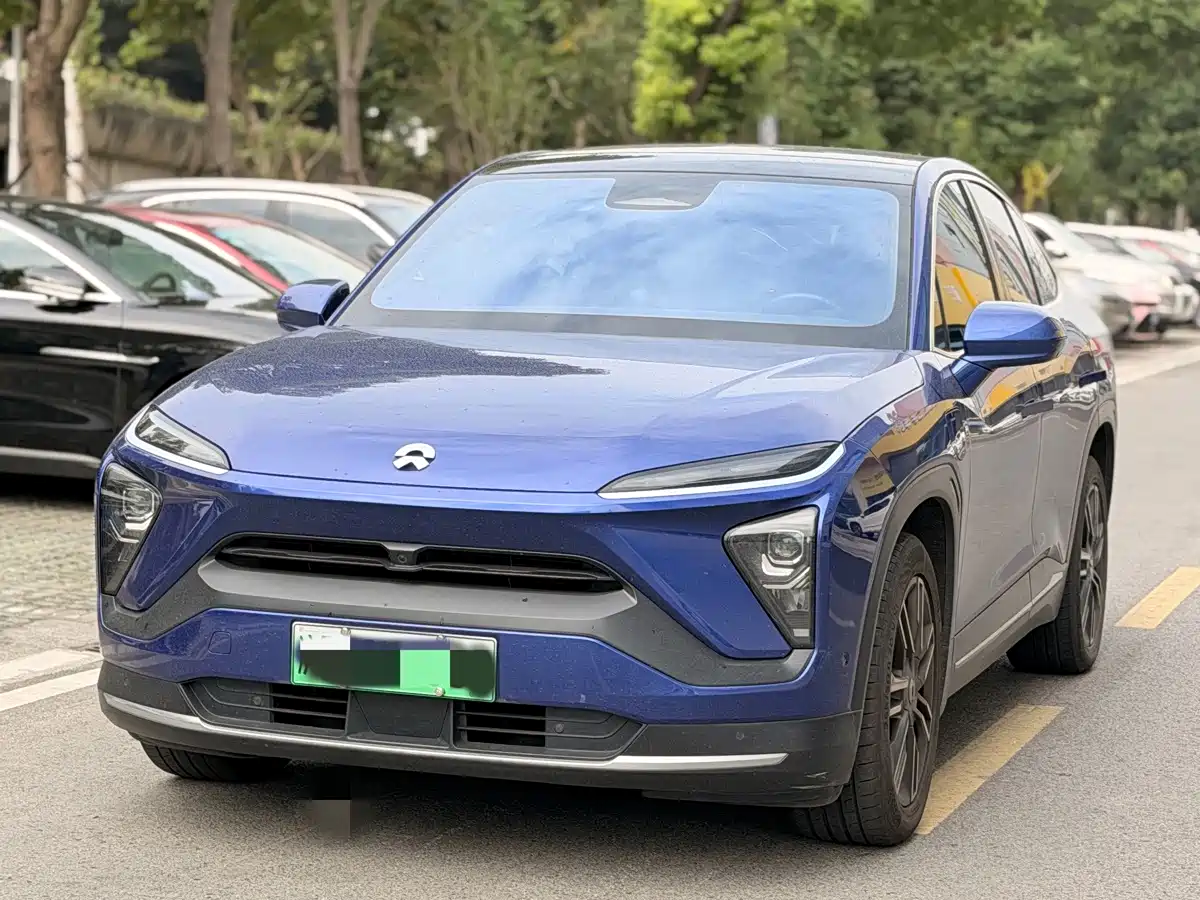 Фото 1 - NIO EC6