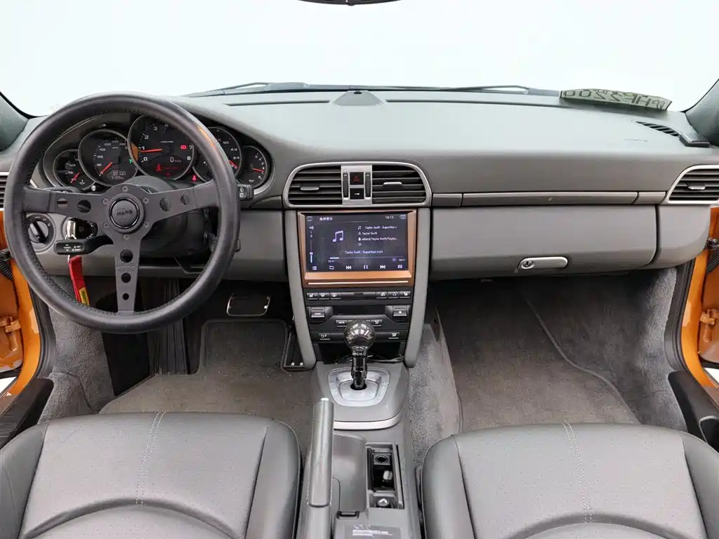 Porsche 911 2010 Targa 4 3.6L фото 13