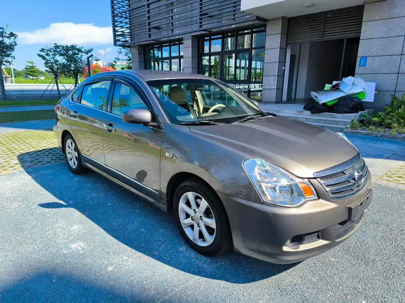 Фото 3 - Nissan Sylphy