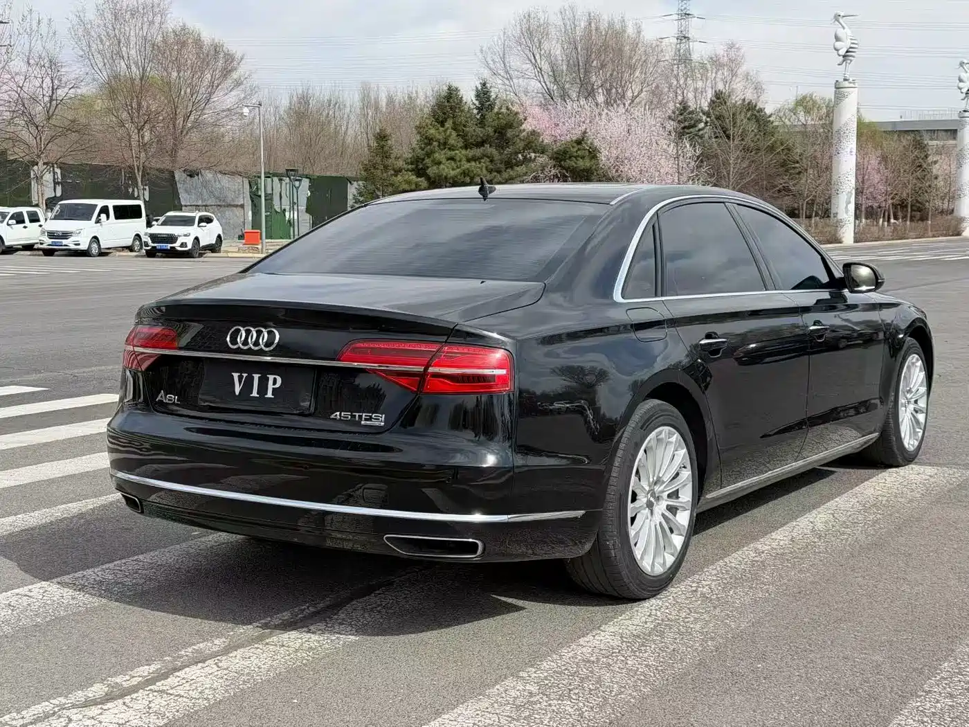 Audi A8 2014 A8L 45 TFSI quattro Luxury фото 7