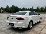 Photo 13 - Volkswagen Lamando
