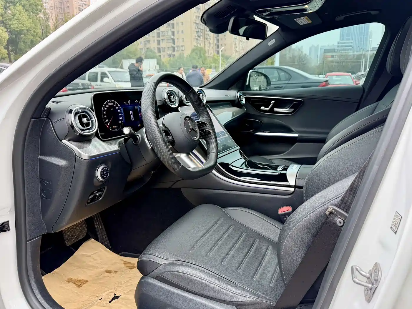 Mercedes-Benz C-Class 2024 C 260 L Sport фото 10