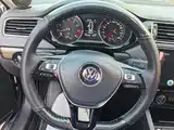 Фото 15 - Volkswagen Sagitar