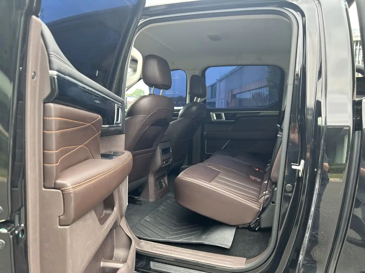 Foton Mars 2025 Mars 7 2.0T Diesel Automatic 4WD Long Box Explorer Edition фото 11