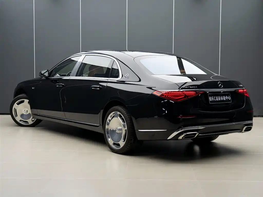 Mercedes-Benz Maybach S-Class 2023 S 680 4MATIC фото 4