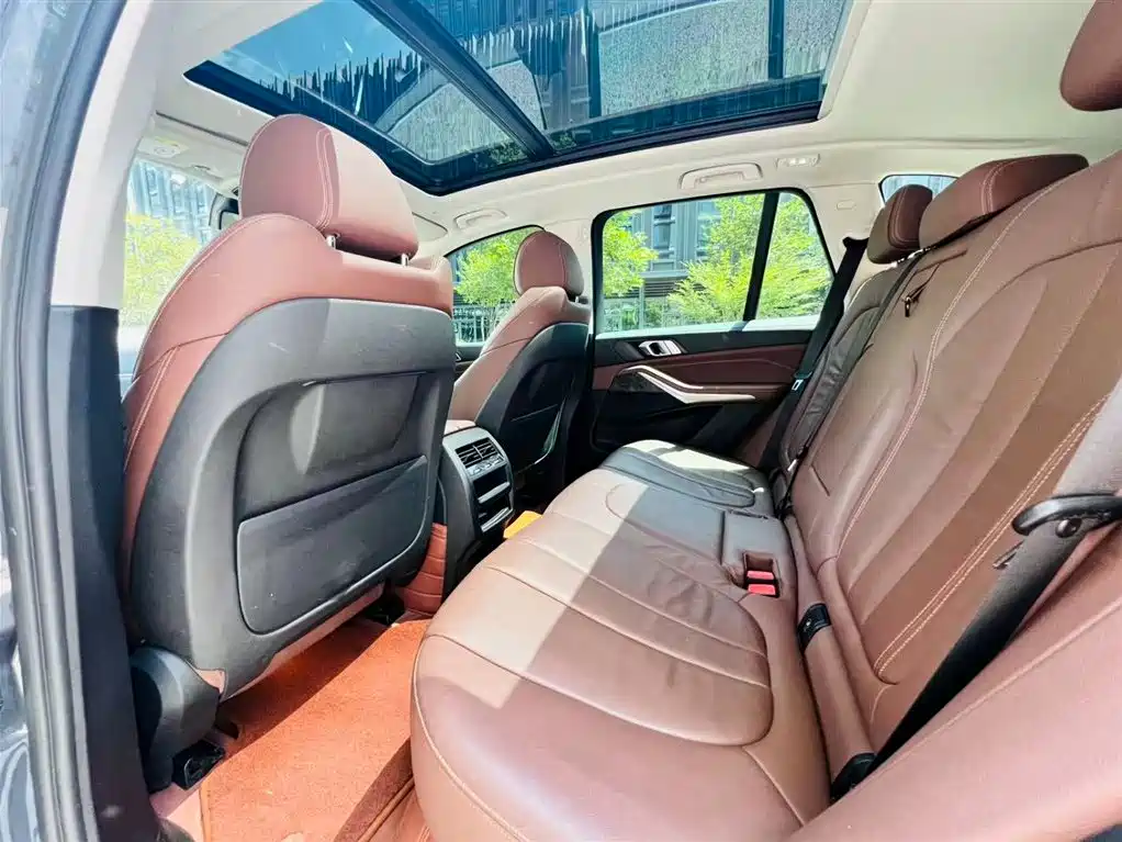 BMW X5 (Import) 2020 xDrive30i X Design Package фото 17
