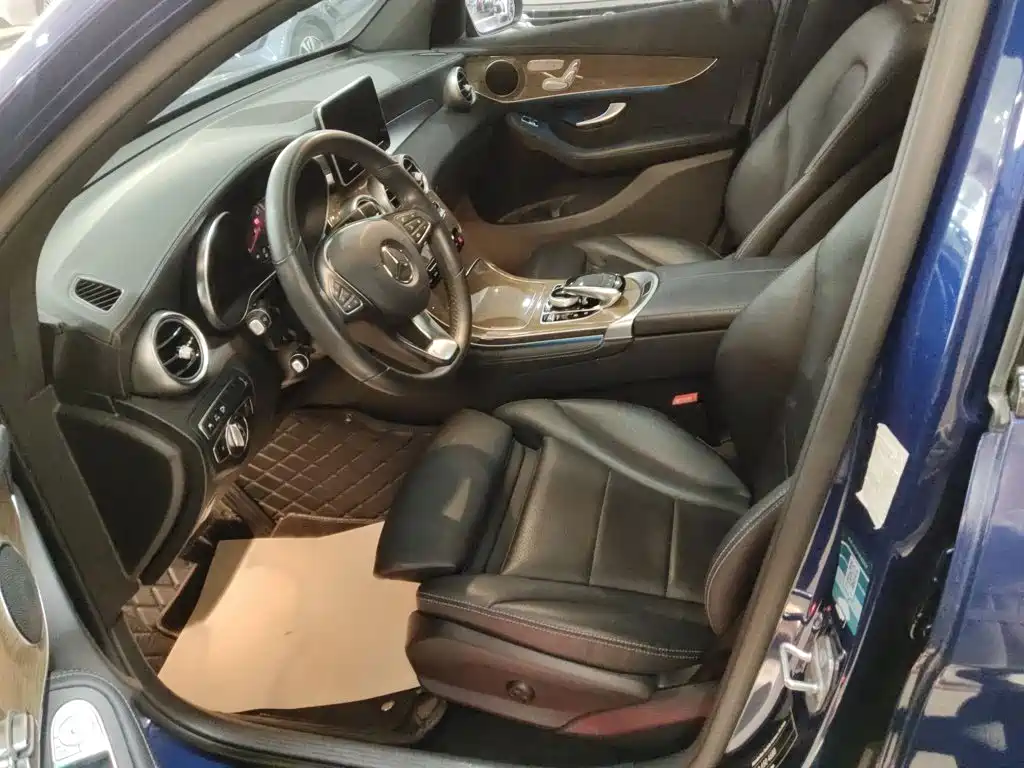 Mercedes-Benz GLC Coupe 2019 2019 Facelift GLC 260 4MATIC Coupe SUV