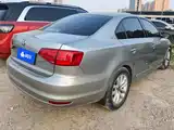 Фото 3 - Volkswagen Sagitar
