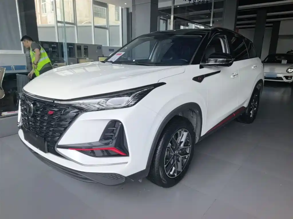 Changan CS75 PLUS 2022 Classic Edition 1.5T Auto Pioneer