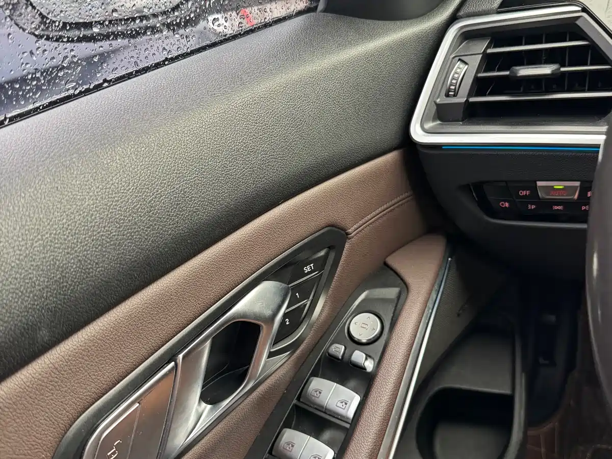 BMW 3 Series 2020 325Li M Sport Black Night Package фото 9