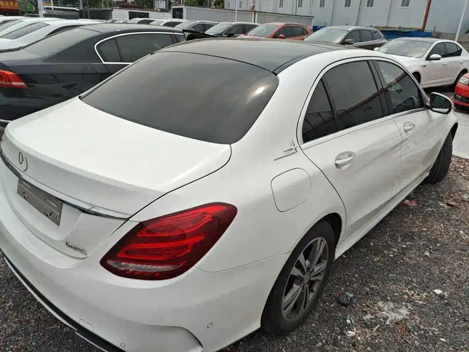 Mercedes-Benz C-Class 2016 C 200 L Sport фото 9