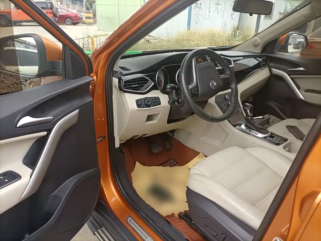 MG Roewe RX5 2015 2015 2.0TGI TST Luxury Edition