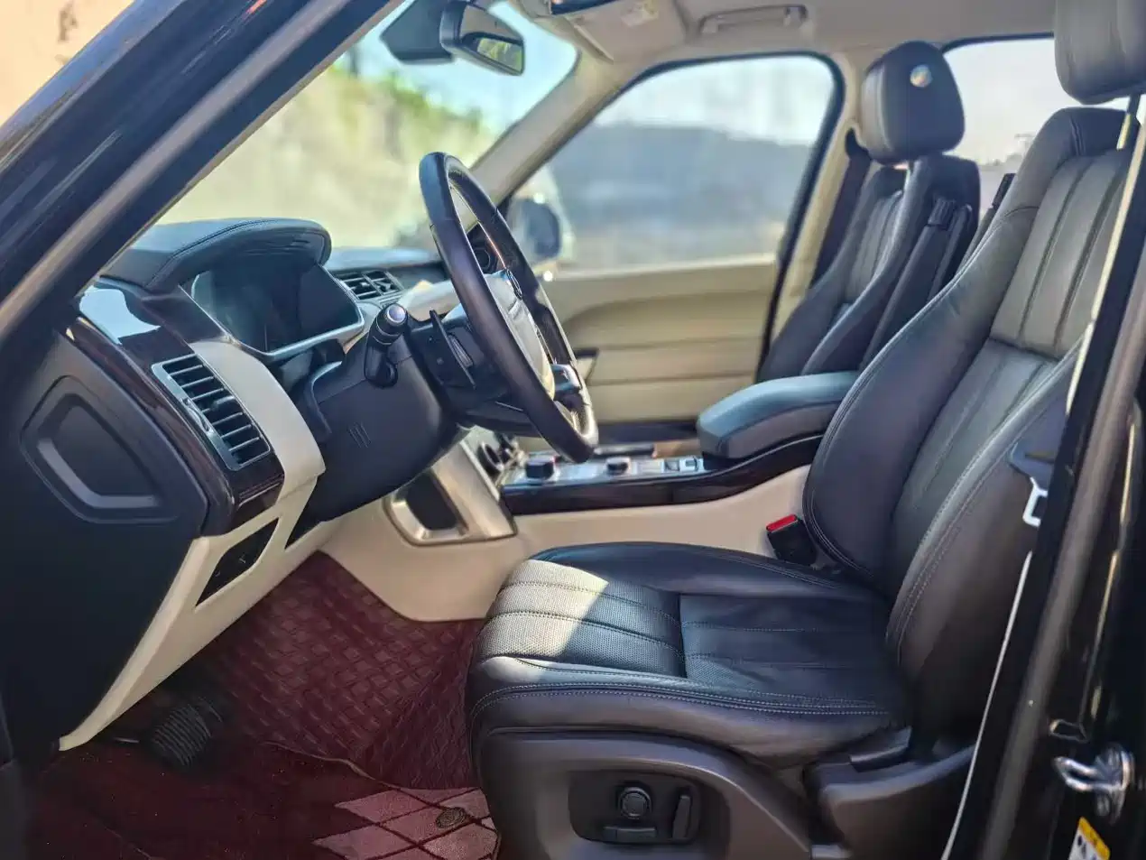 Land Rover Range Rover 2015 3.0 SC V6 Vogue фото 4