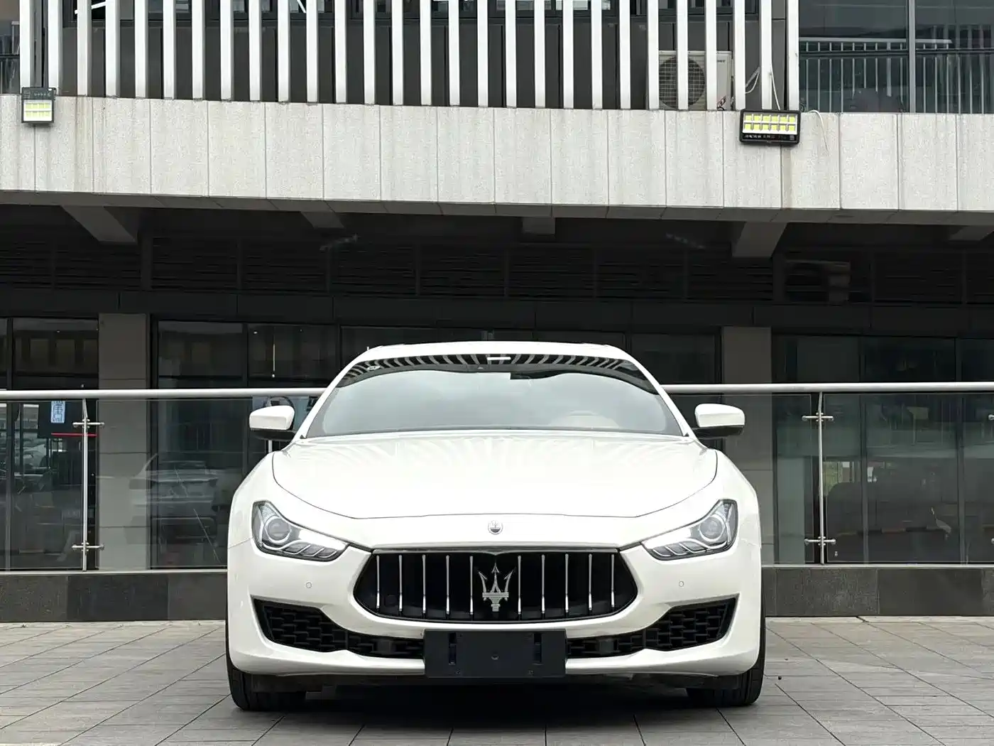 Maserati Ghibli 2021 2.0T Edge Edition фото 2