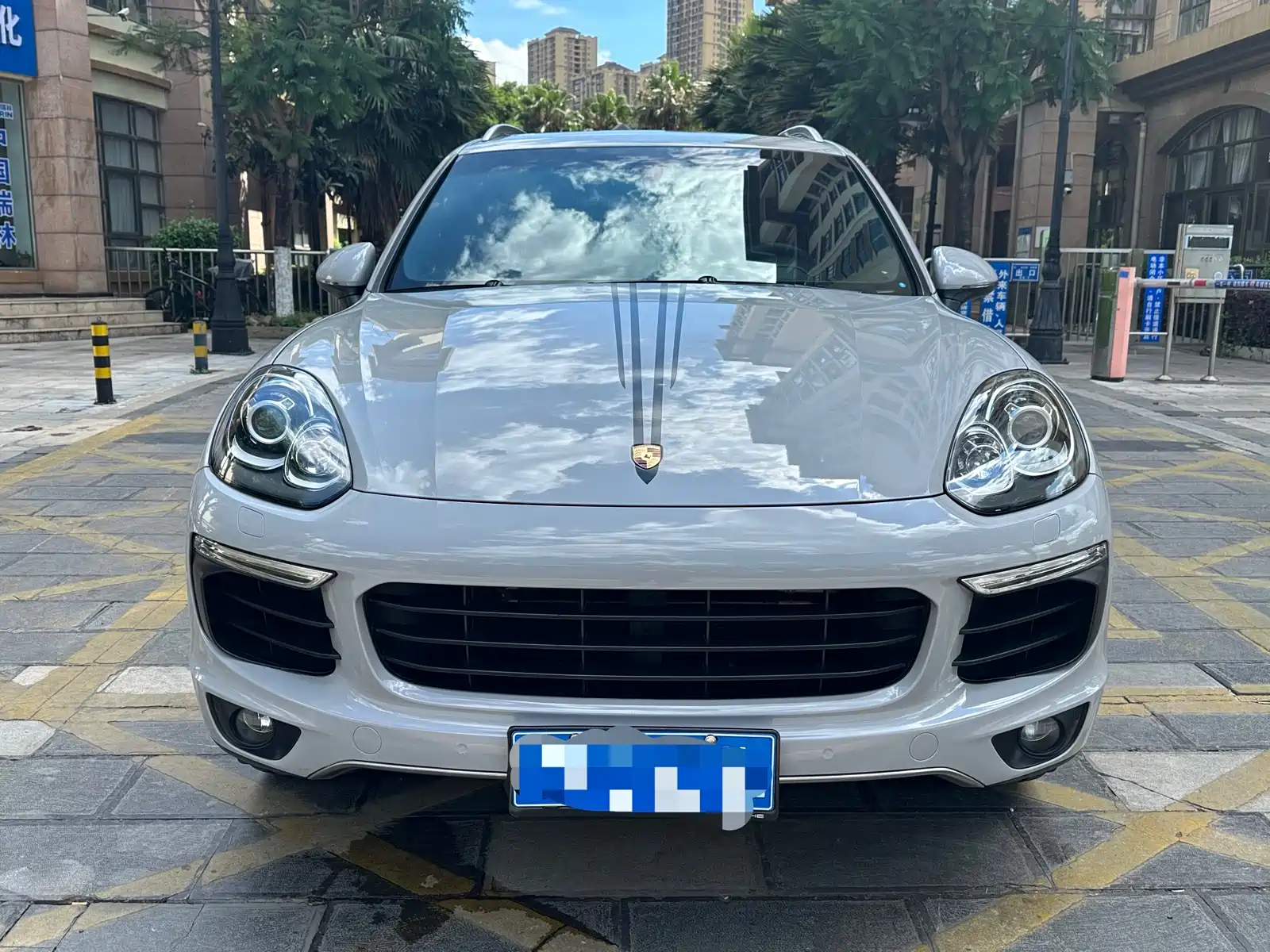 Фото 2 - Porsche Cayenne