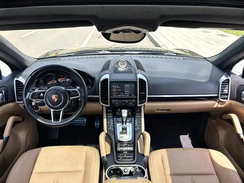 Porsche Cayenne 2015 Cayenne 3.0T фото 7