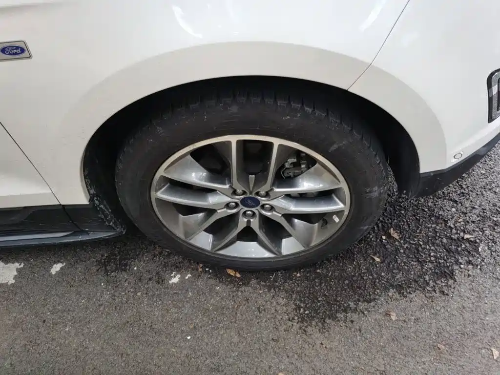 Ford Edge 2018 2018 EcoBoost 245 4WD Premium Plus 7-Seater China V