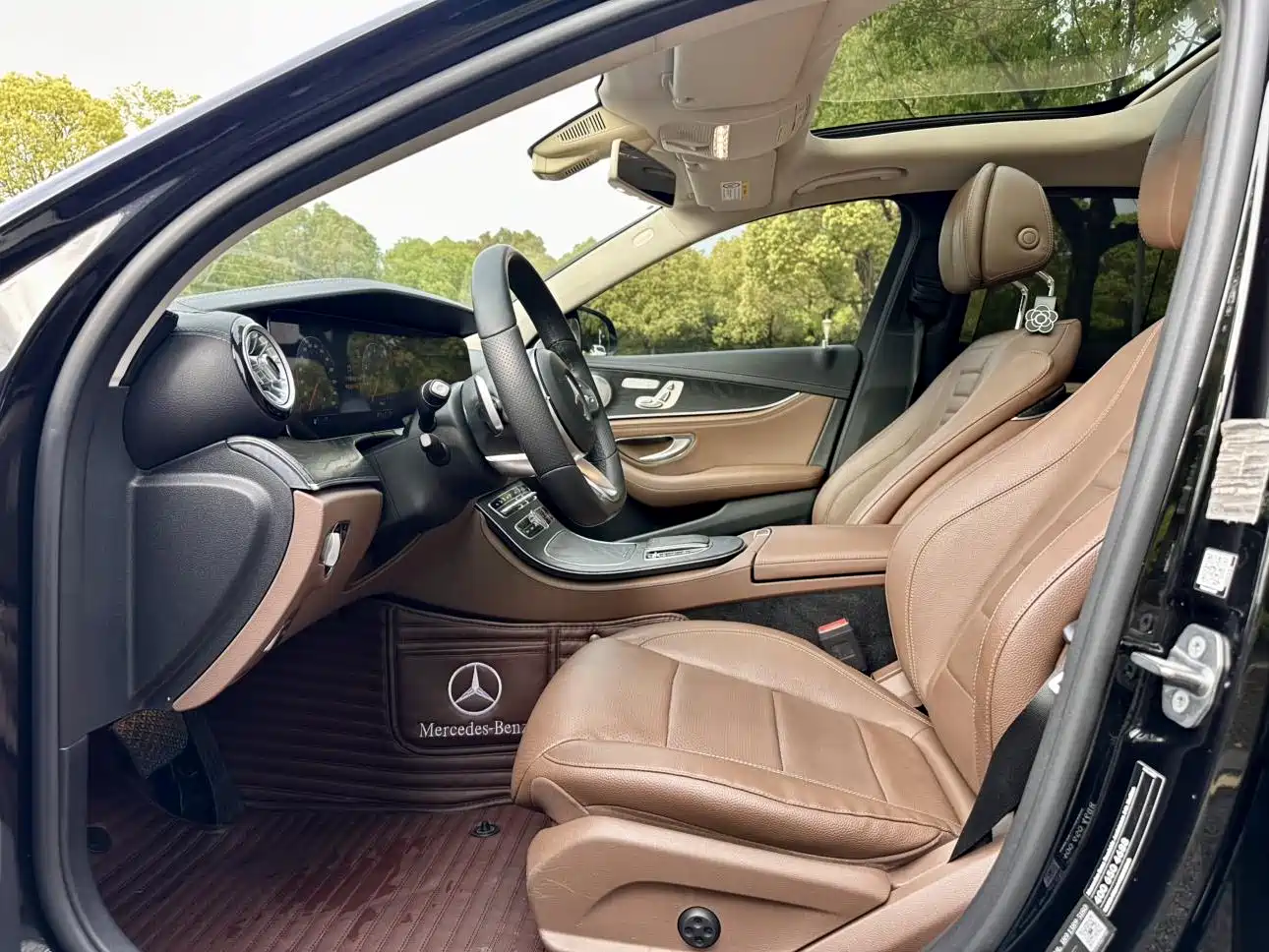 Mercedes-Benz E-Class 2019 Facelift E 300 L Sport Luxury фото 3
