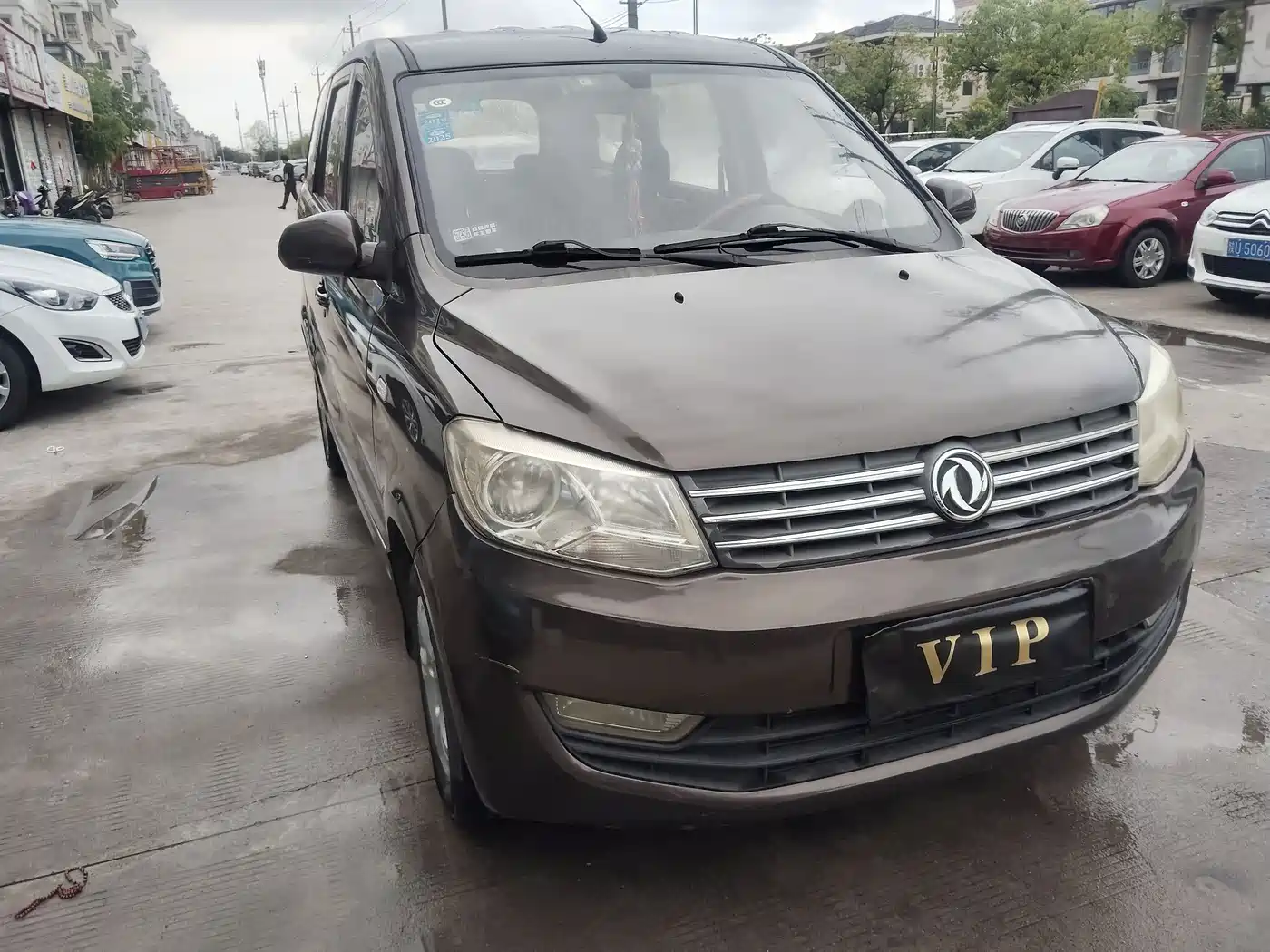Dongfeng Fengguang Fengguang 330 2017 2016 Model 1.5L Manual Joy Version DK15