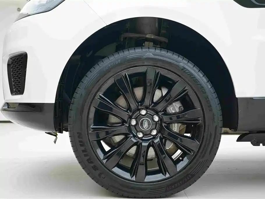Фото 14 - Land Rover Range Rover Sport PHEV