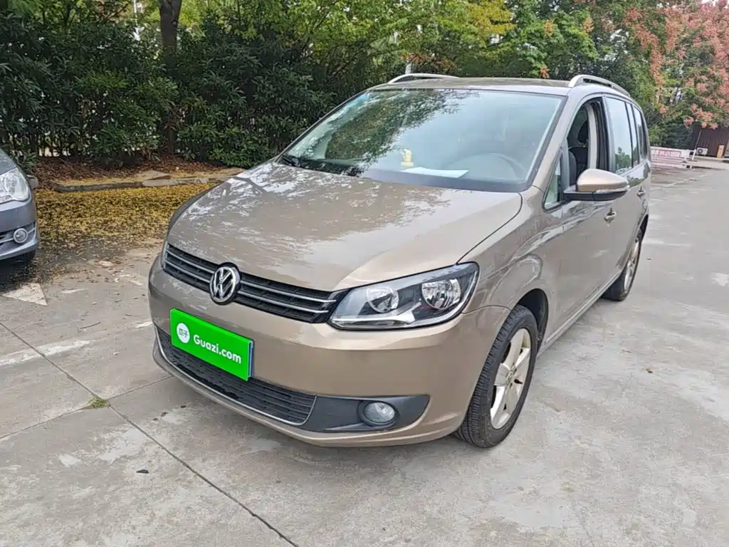Volkswagen Touran 2016 2015 1.4T DSG Comfort Edition 5-seater