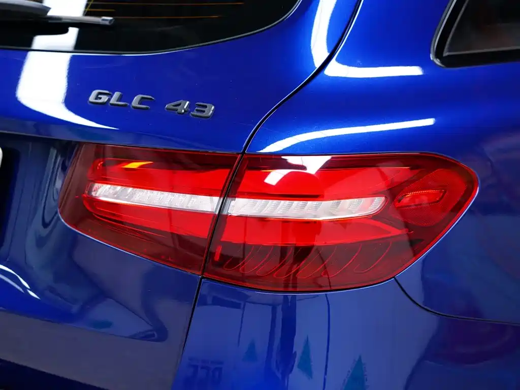 Mercedes-Benz GLC AMG 2017 AMG GLC 43 4MATIC фото 4