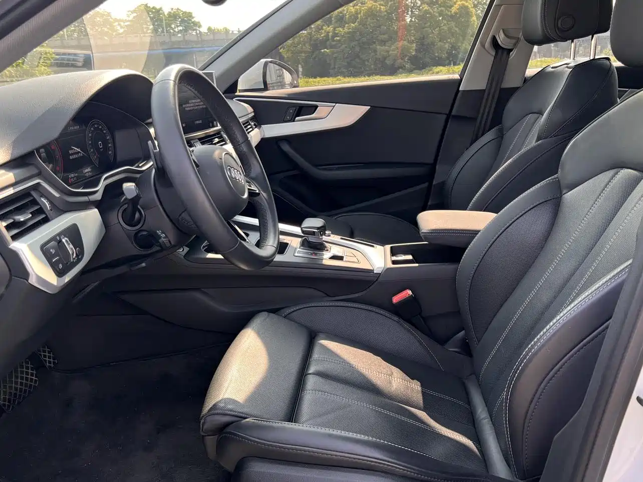Audi A4L 2023 40 TFSI Fashion Elegance фото 5