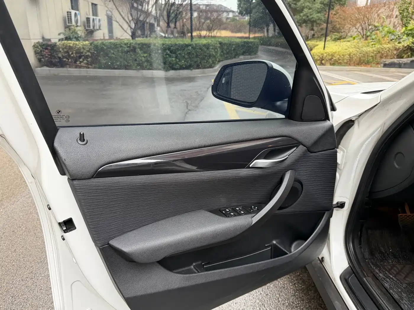 BMW X1 2015 Model sDrive18i Fashion Advanced Edition фото 11