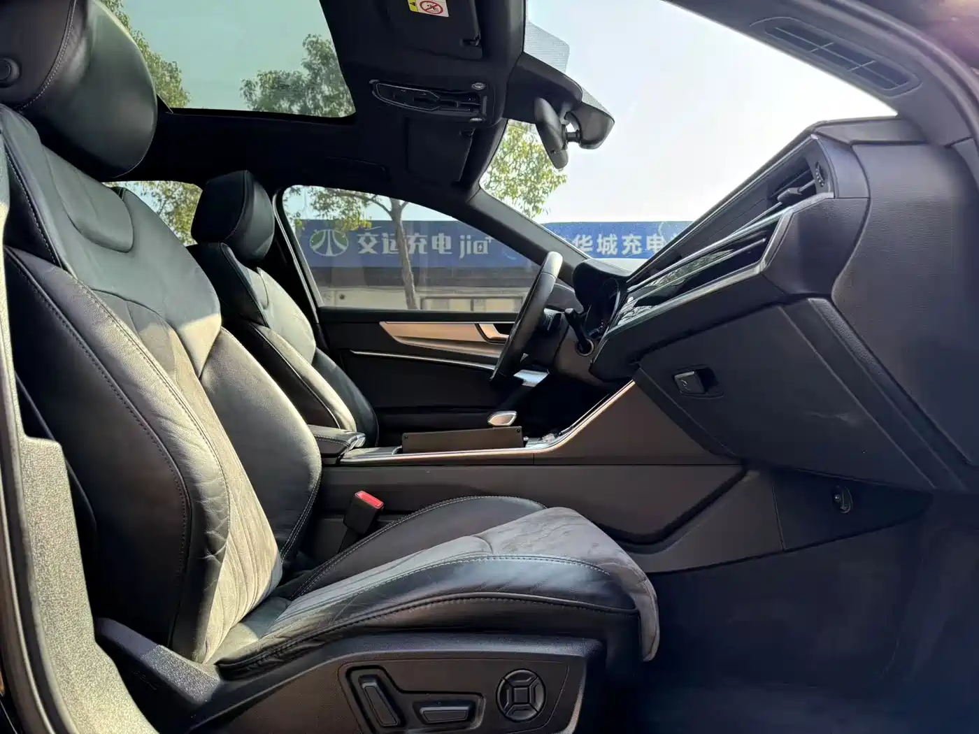 Audi A6L 2022 40 TFSI Luxury Dynamic фото 13