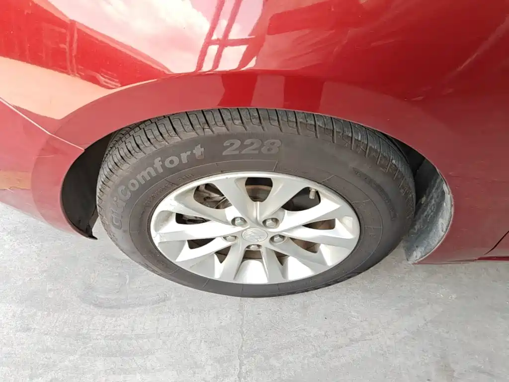 Фото 23 - Buick Excelle