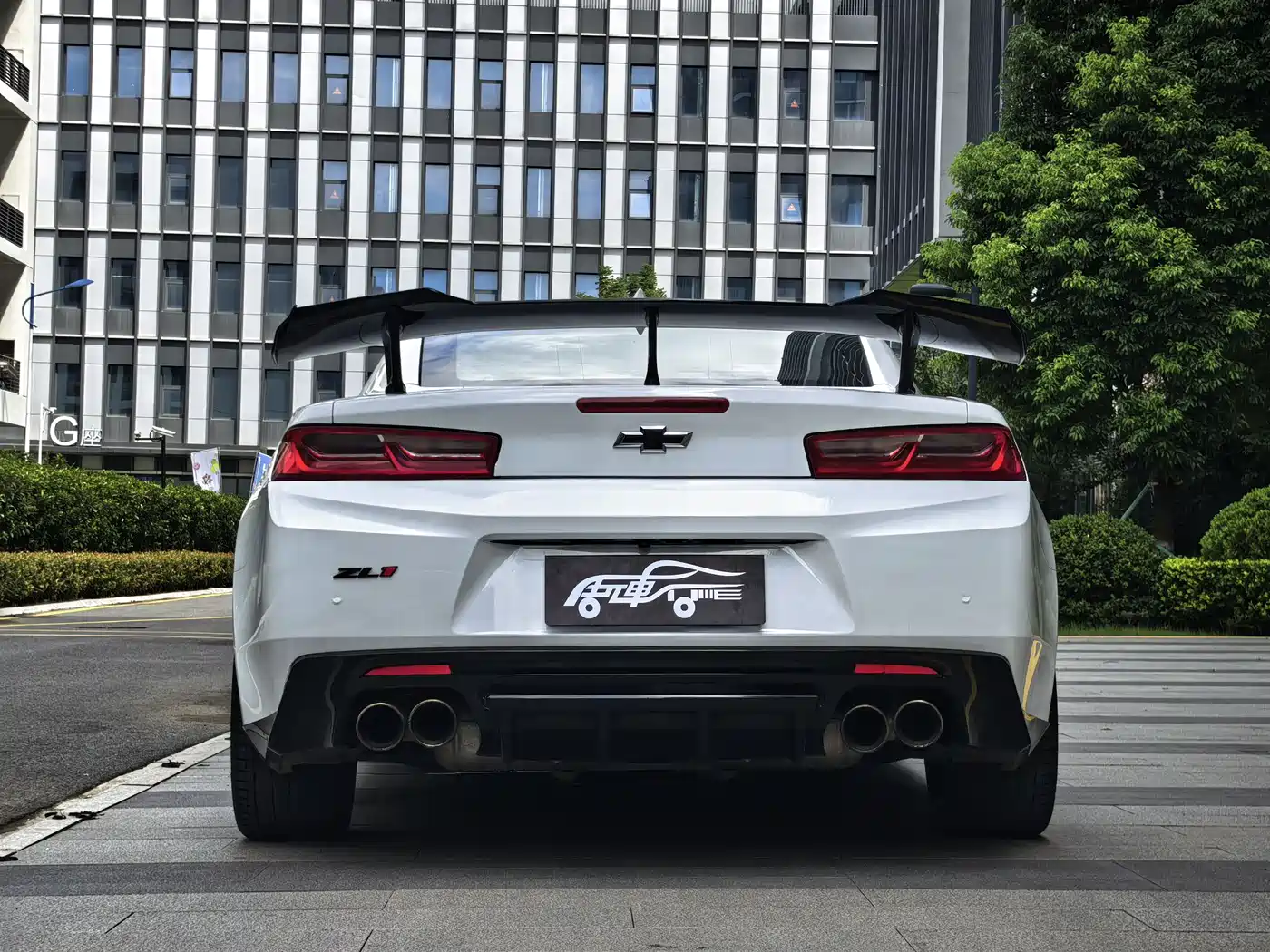 Chevrolet Camaro 2017 2.0T RS фото 17
