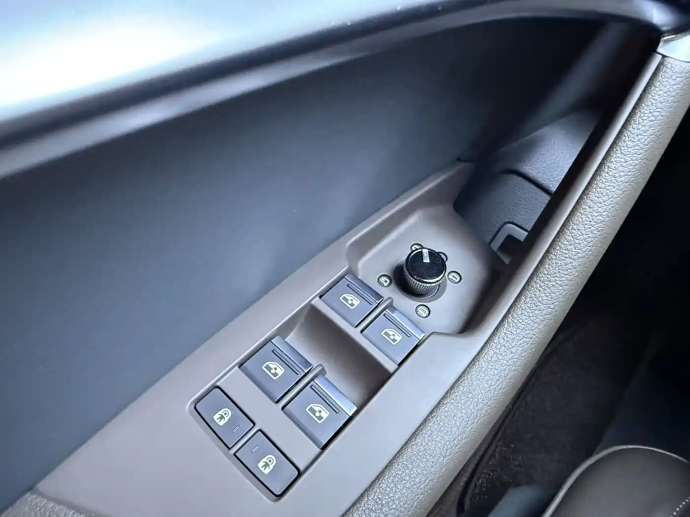 Audi A7L 2024 45TFSI S-line Dream Edition Crystal Package фото 20