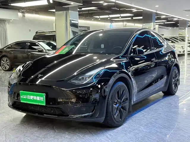 Tesla Model Y Рестайлинг, задний привод