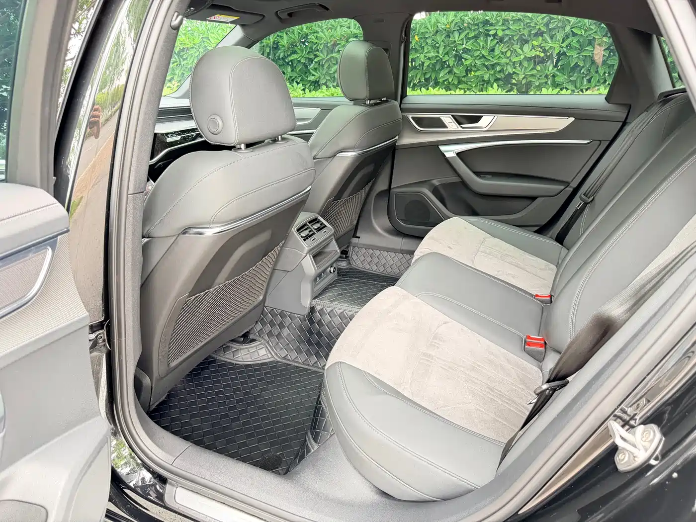 Audi A6L 2024 40 TFSI Luxury Dynamic фото 7