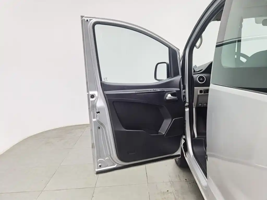 JAC Refine M3 2020 2019 Maker Edition 1.8L Luxury Version