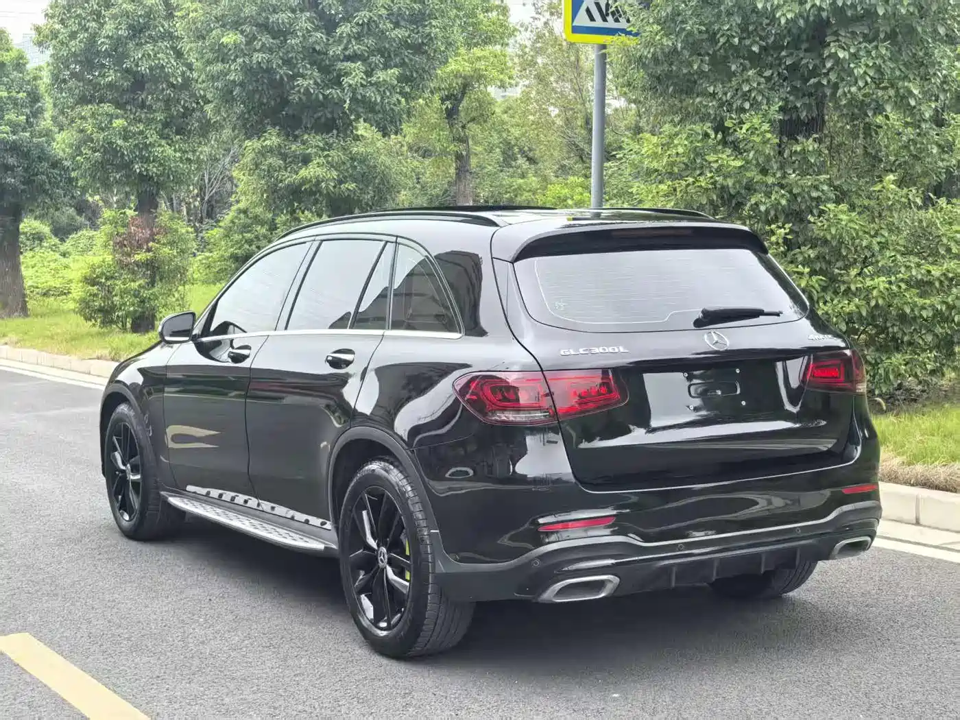 Mercedes-Benz GLC 2020 GLC 300 L 4MATIC Dynamic фото 10