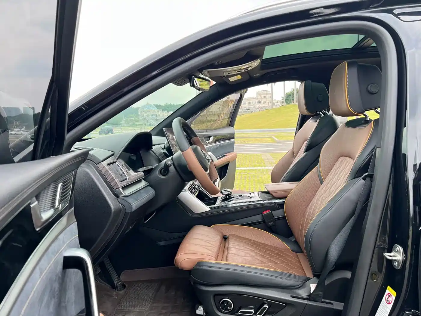 BYD Tang New Energy 2023 Model DM-i Champion Edition 112KM Honor фото 5