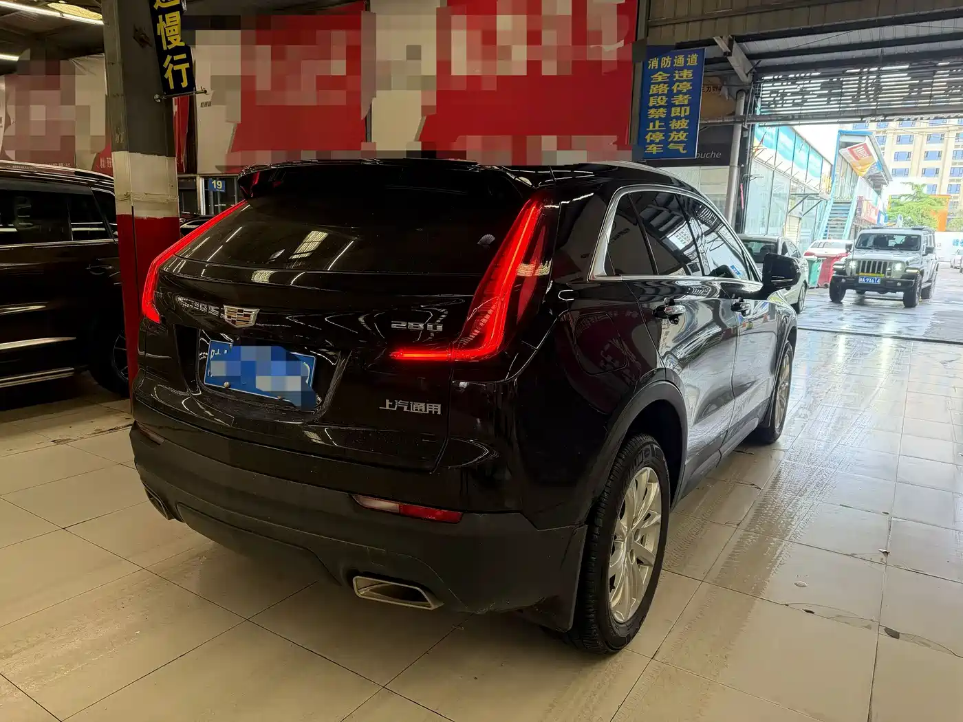 Cadillac XT4 2021 28T FWD Technology Edition фото 9