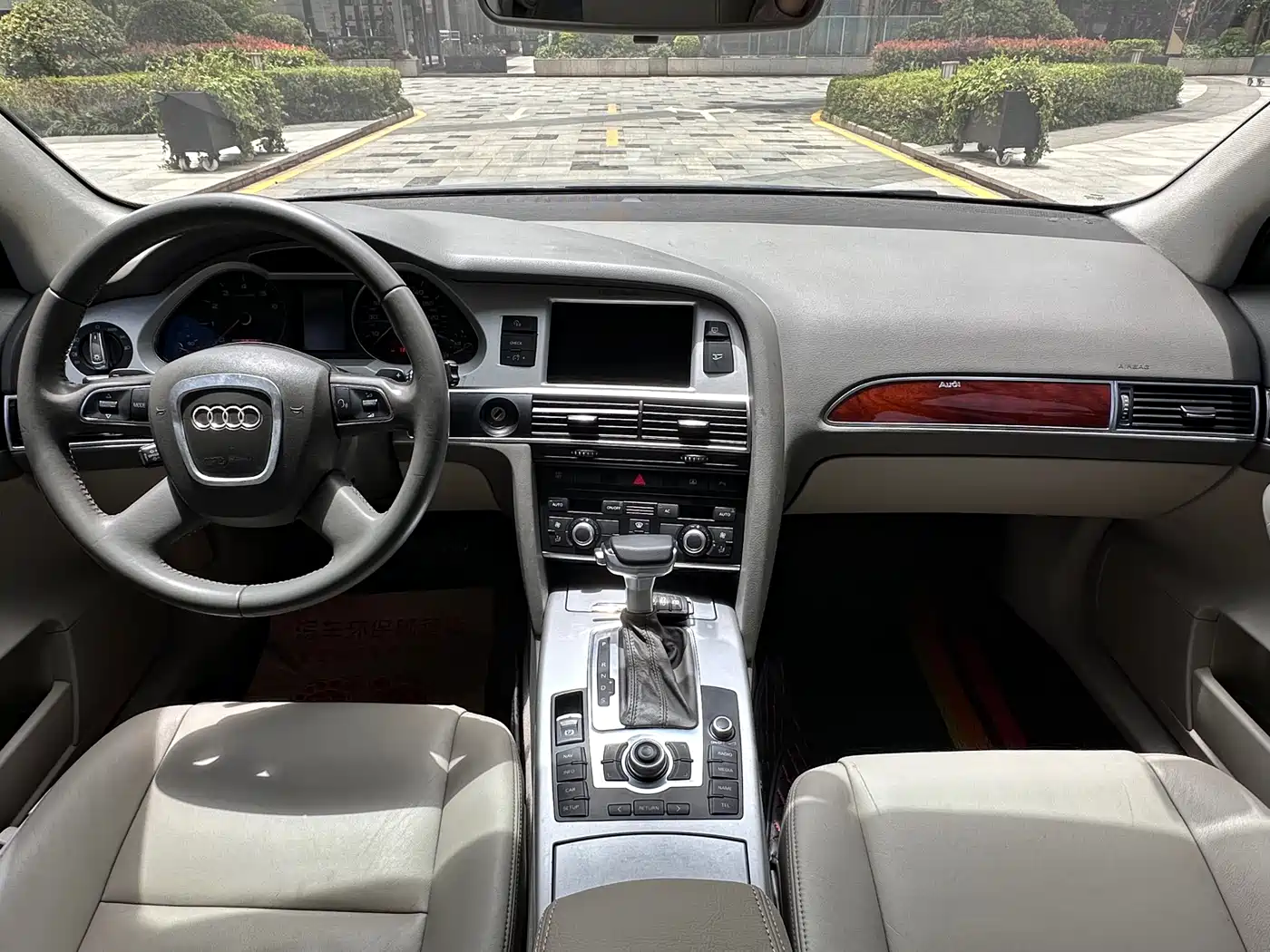 Audi A6L 2011 Model 2.0 TFSI Auto Standard фото 9