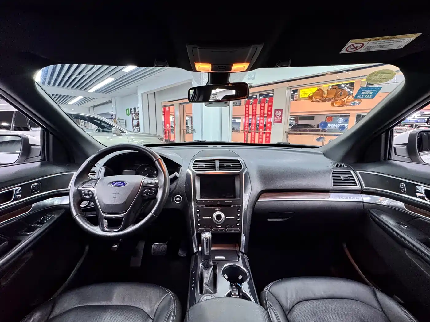 Ford Explorer (Import) 2018 2017 2.3T Elite Edition