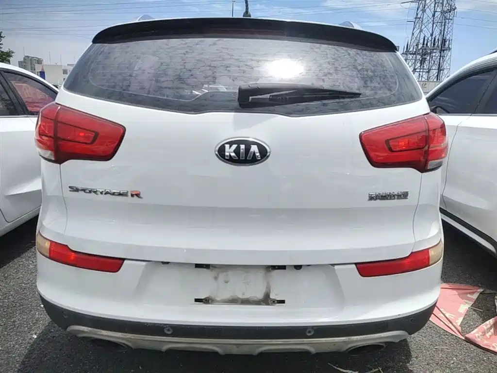 Kia Sportage 2015 2.0L Automatic 2WD GLS фото 6