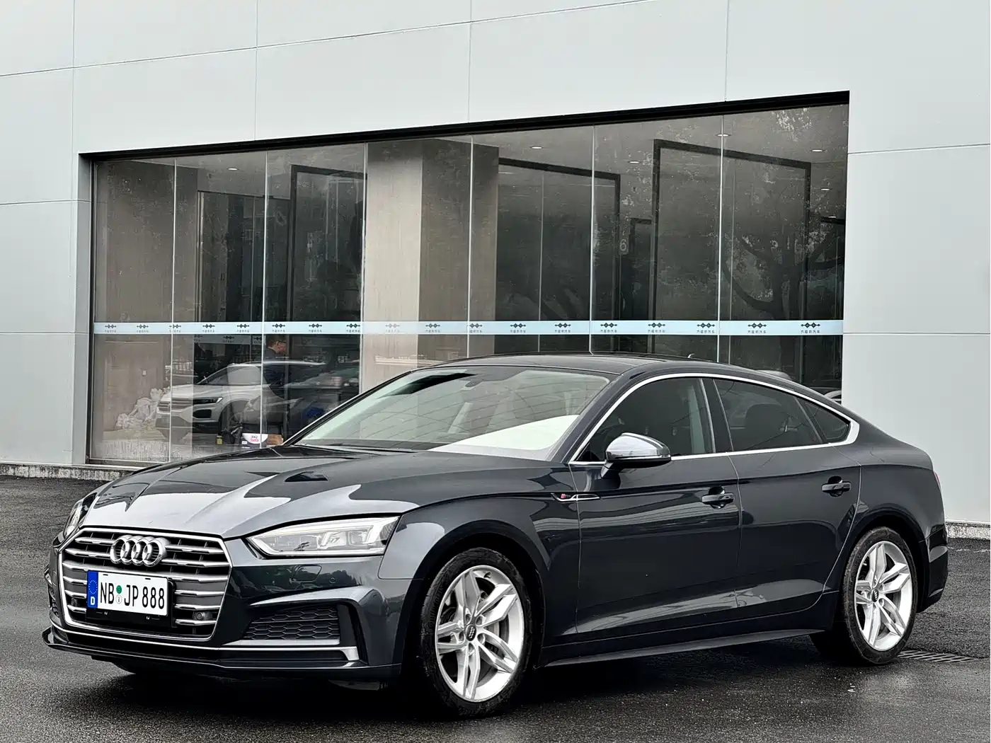 Audi A5 (Import) 2017 Sportback 45 TFSI Fashion фото 2