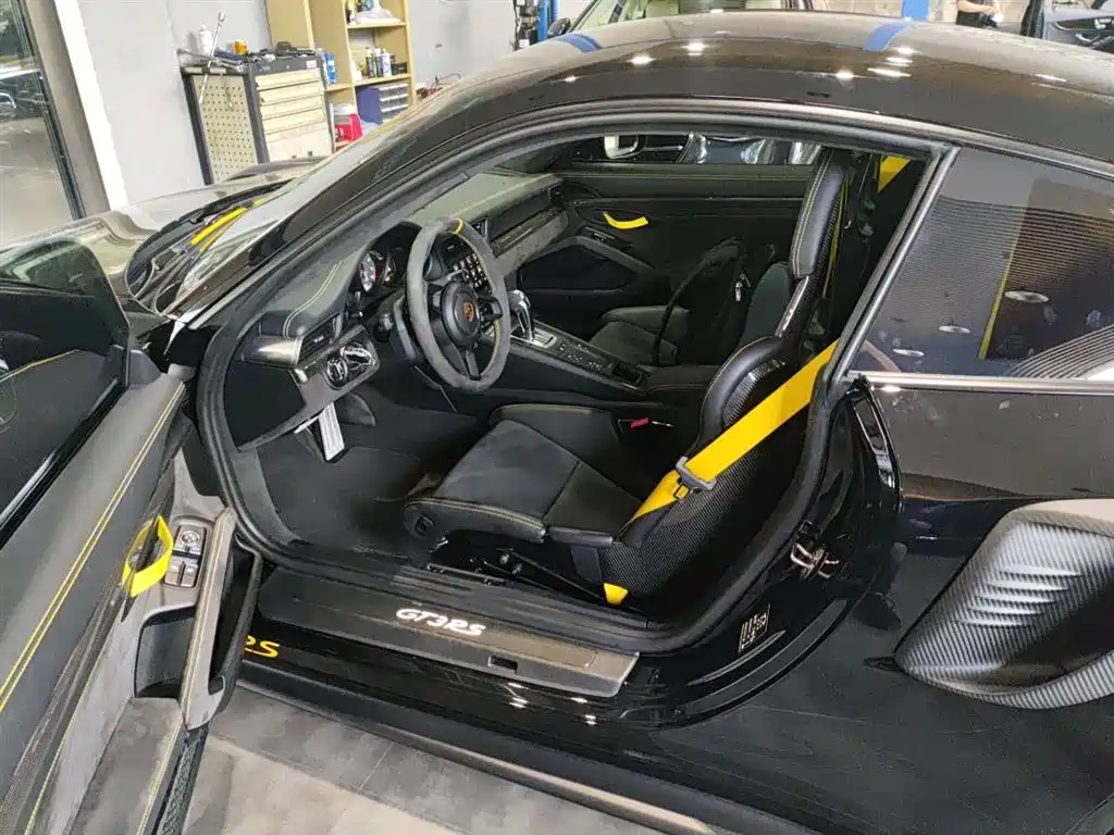 Porsche 911 2018 GT3 RS 4.0L фото 7